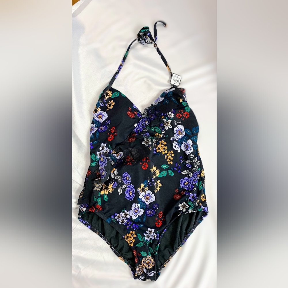 On Piece Bathing Suit